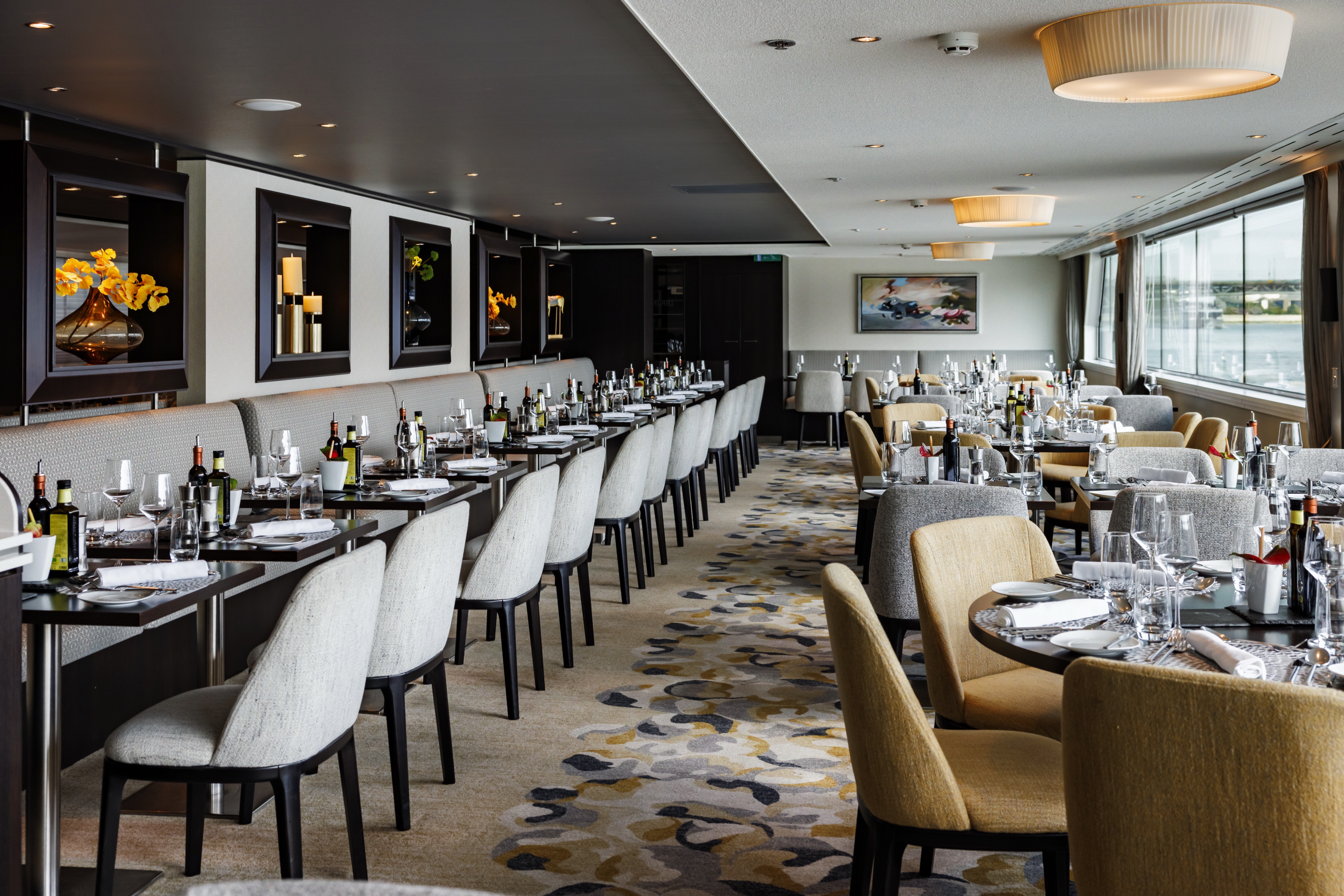 Avalon Impression - Panorama Dining Room